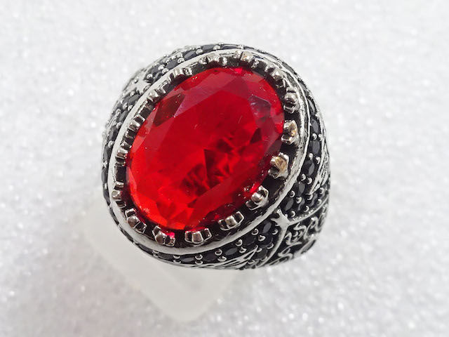 JAPANESE KIMONO / ANTIQUE COLORED STONE RING (SIZE 19)